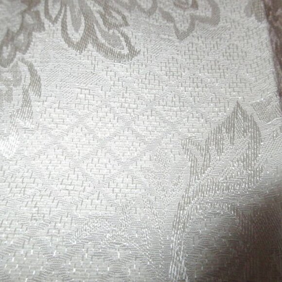 2002 Vtg Set Of 4 Beauvoir French Embroidered Napkins Cotton Blend Ivory Floral - Picture 4 of 9